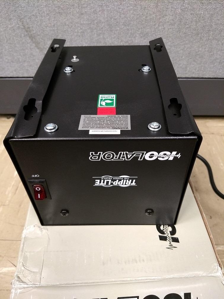 Tripp Lite Isolation Transformer Power Conditioner, 500W 120V 4.2A, 680 Joules Surge Protection, 4-Outlets 6 Foot Cord, 2-Year Warranty (IS-500) customer photo 2