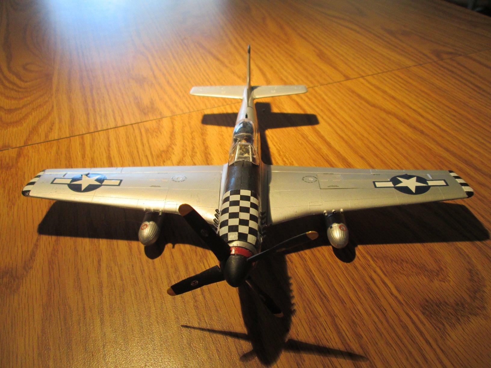 Revell 85-5241 P-51D Mustang Model Airplane Fighter Jet Kit 1:48 Scale 49-Piece Skill Level 4 Plastic Model Plane Building Kit customer photo 1