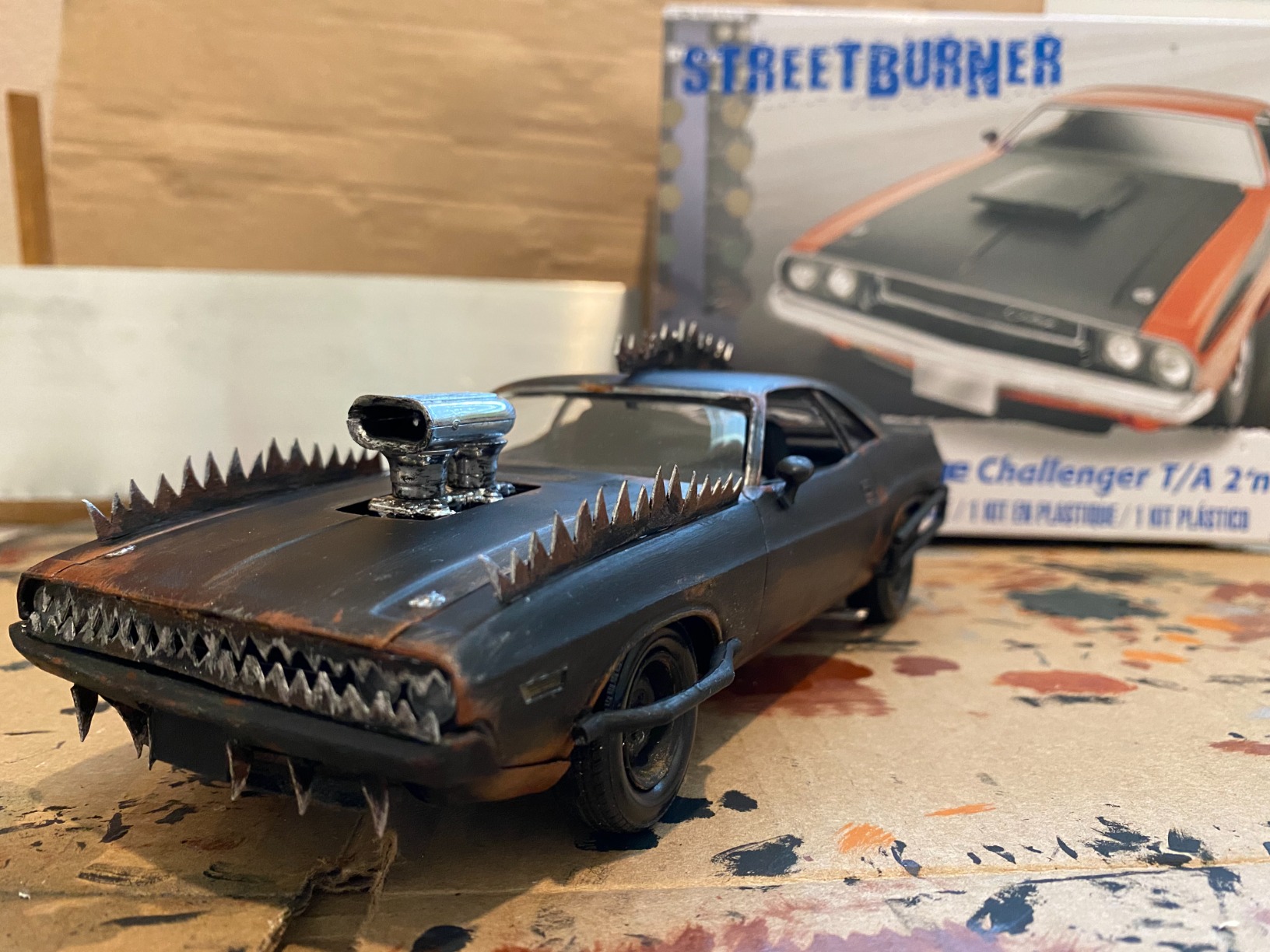 Revell 1:24 '70 Dodge Challenger 2 'N 1, Orange customer photo 2
