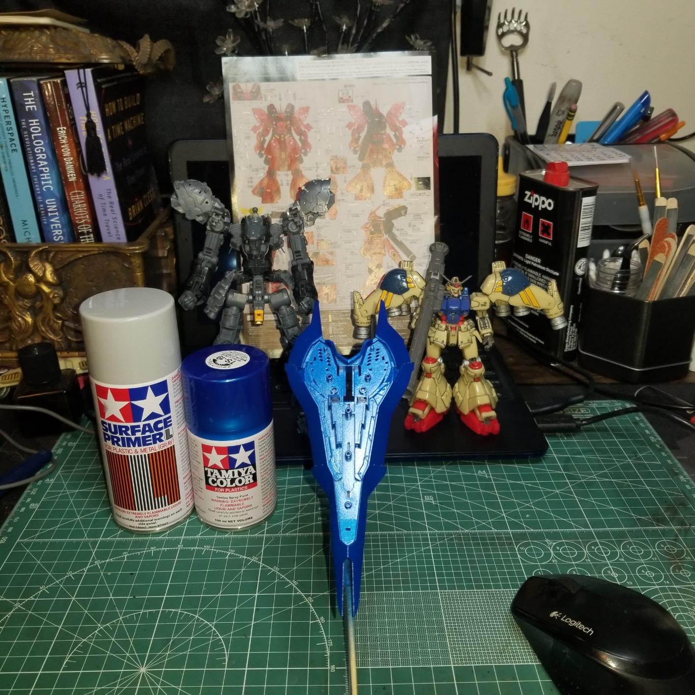 Tamiya TAM87042 87042 Surface Primer L Gray, 180ml Spray Can, Light Gray customer photo 1