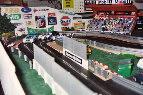 Carrera USA 20021100 21100 Grandstand Realistic Scenery Accessory for Slot Car Race Track Sets, White customer photo 1