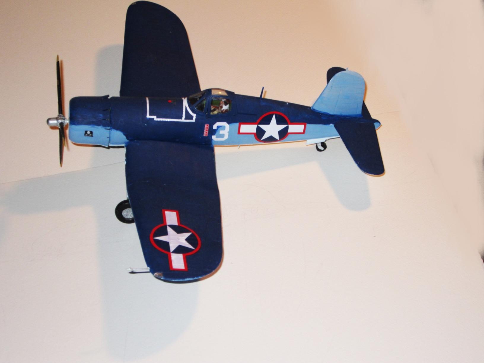 Revell of Germany Vought F4U-1A Corsair Model Kit customer photo 2