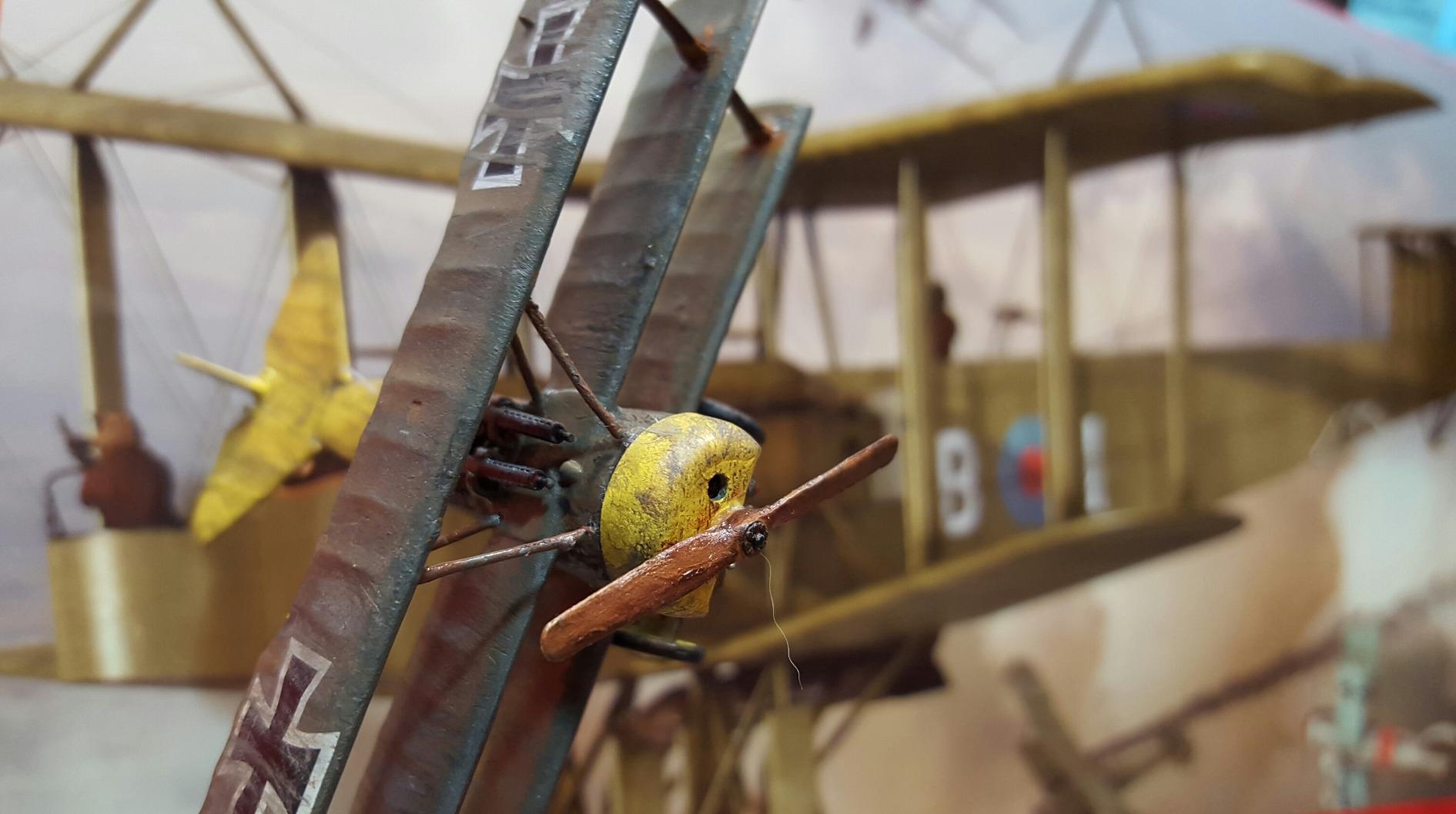 Revell Of Germany Fokker Dr.1 PL Triplan customer photo 1