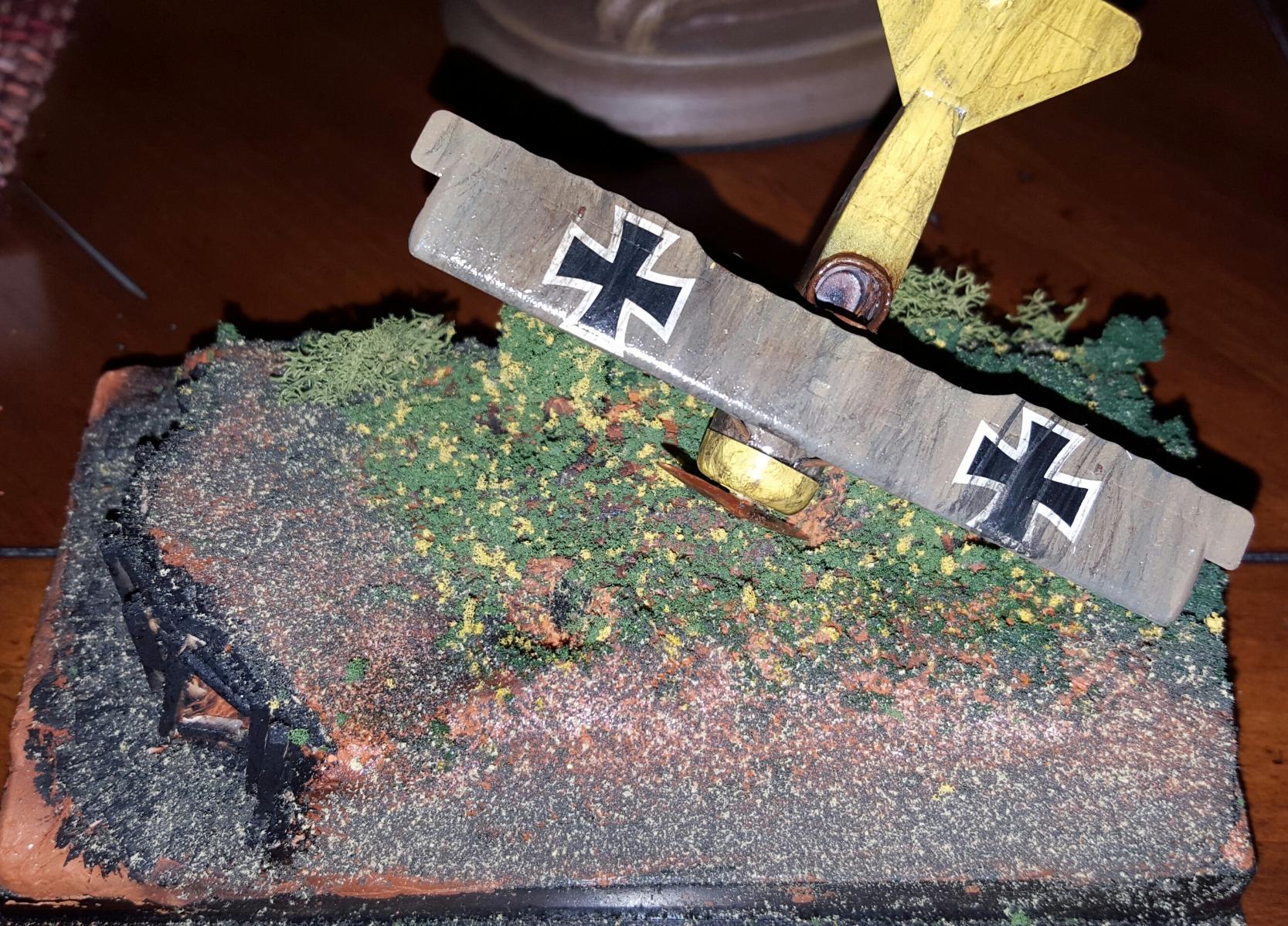 Revell Of Germany Fokker Dr.1 PL Triplan customer photo 2