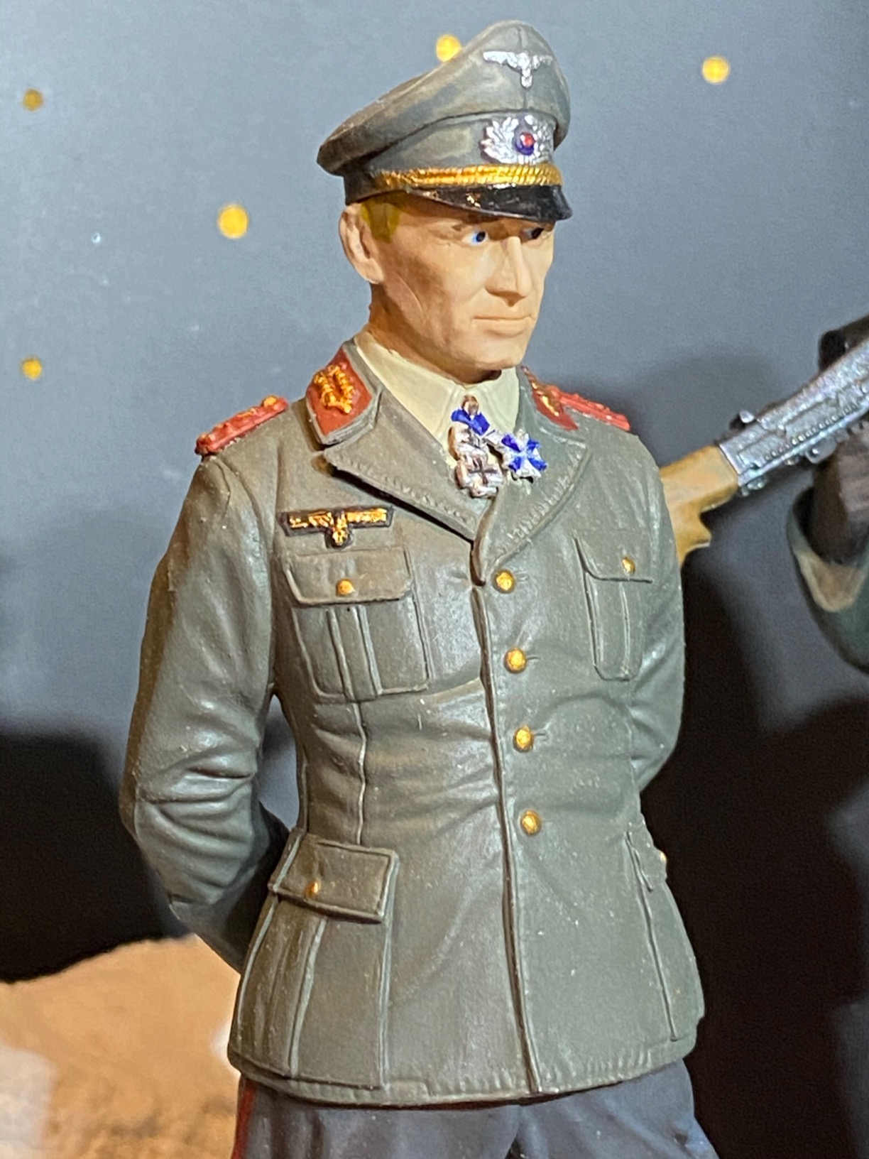 Tamiya 300036305-1:16 WWII Figure Field Marshal Rommel Africa, Medium customer photo 2