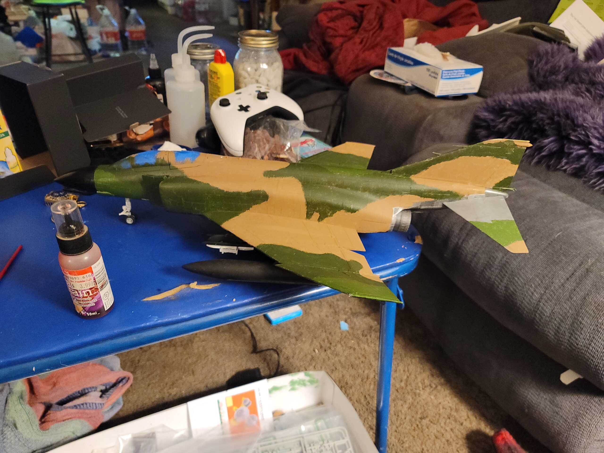 Tamiya 60305 1/32 McDonnell F-4 C/D Phantom II Plastic Model Airplane Kit customer photo 2