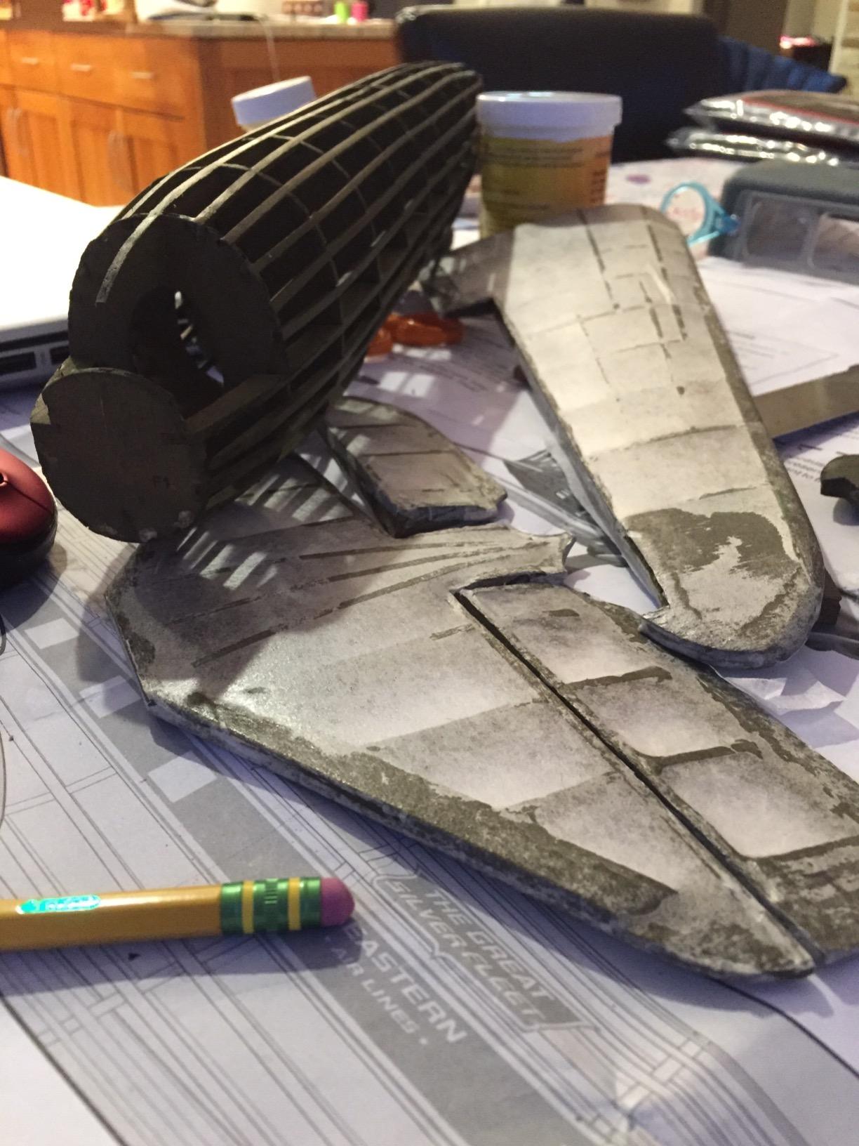 Guillow's Douglas DC-3 Model Kit, Small customer photo 1