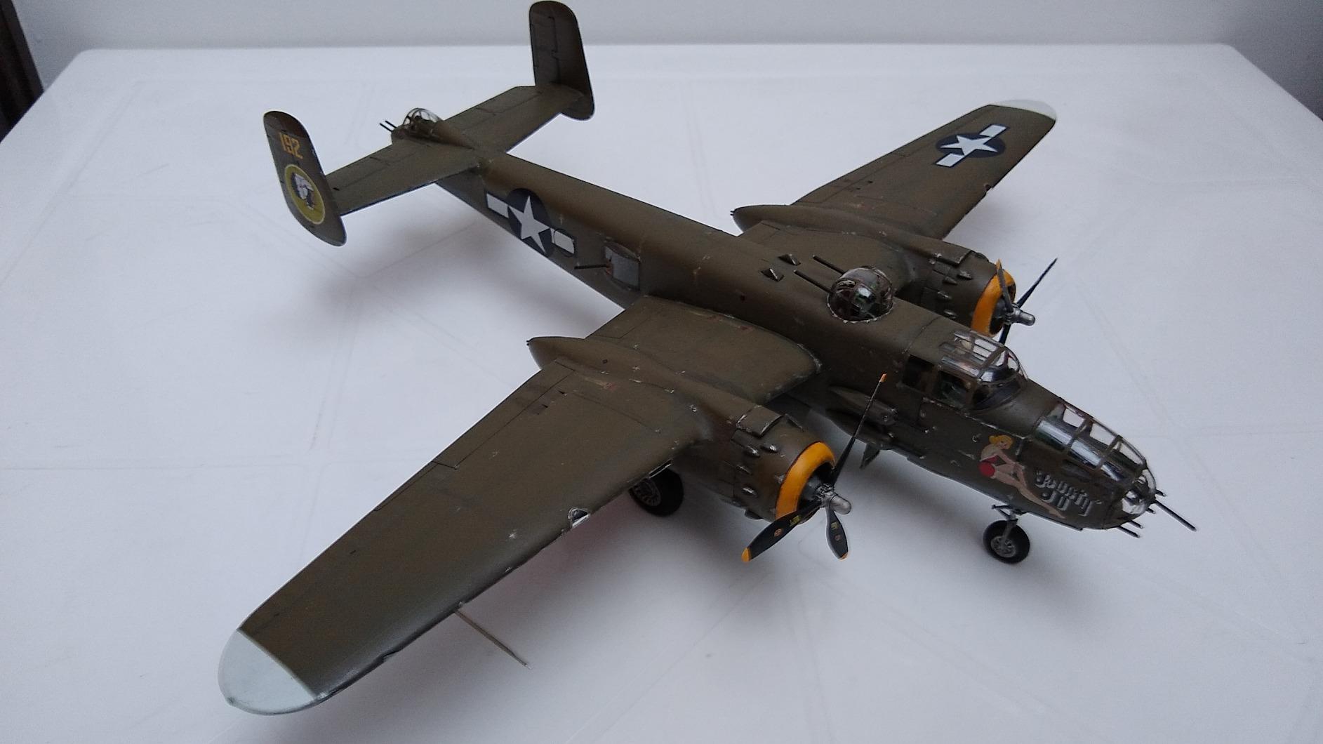 Revell 1: 48 B25J Mitchell, Brown customer photo 1