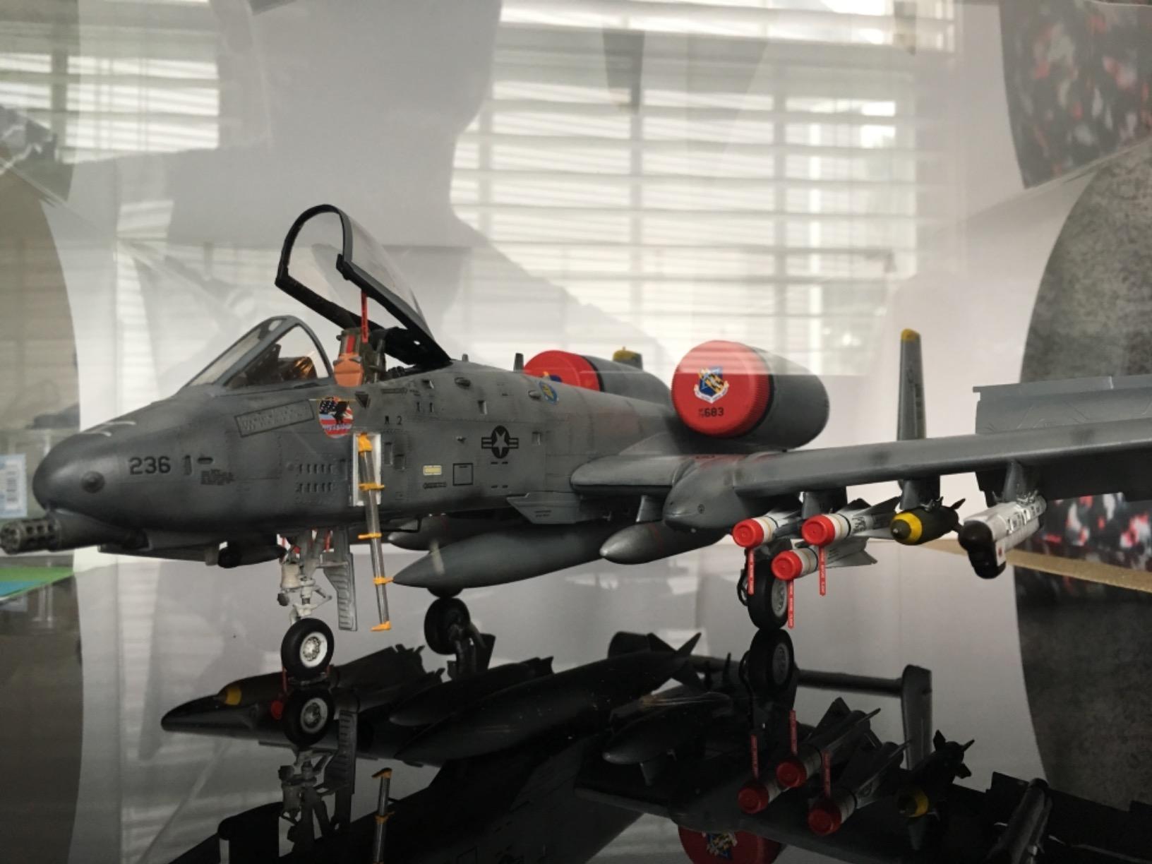 Revell 1:48 A10 Warthog (85-5521) customer photo 1