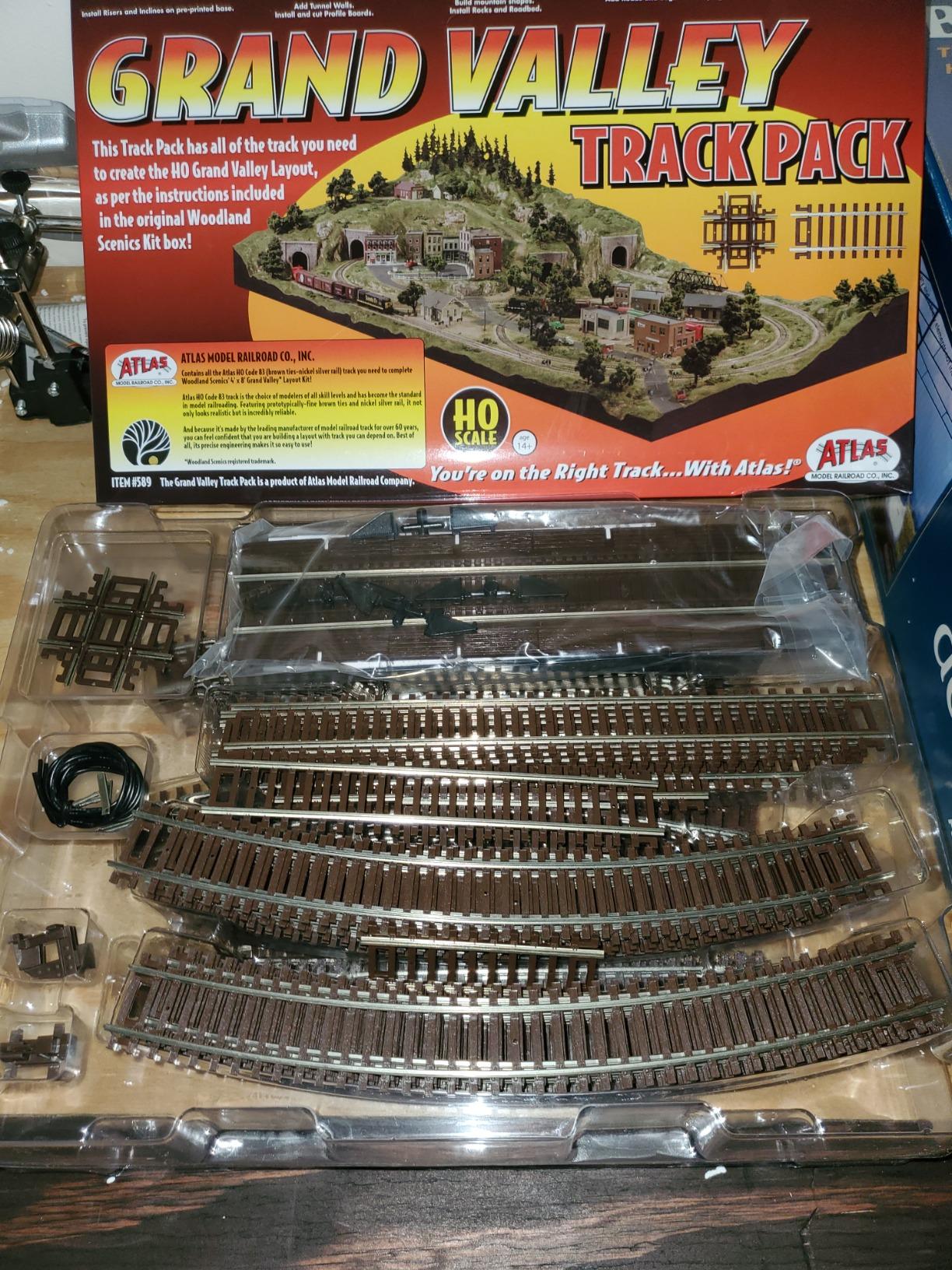 HO Grand Valley Track Pack customer photo 10