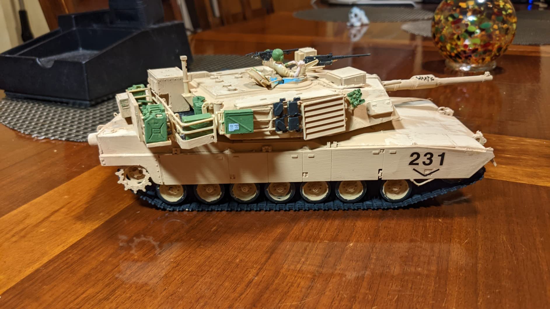 Academy M1A1 Abrams Iraq 2003 1/35 Model Kit customer photo 1