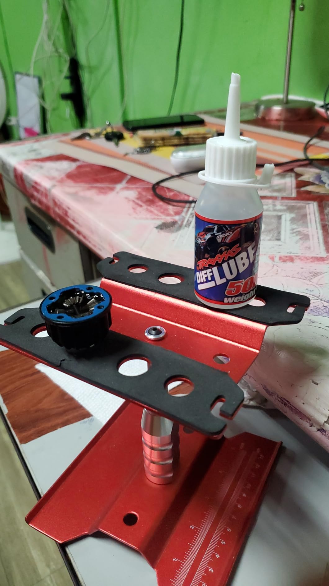 Traxxas 5136X Differential Oil Kit (10,000, 30,000, 50,000 Weights) customer photo 1