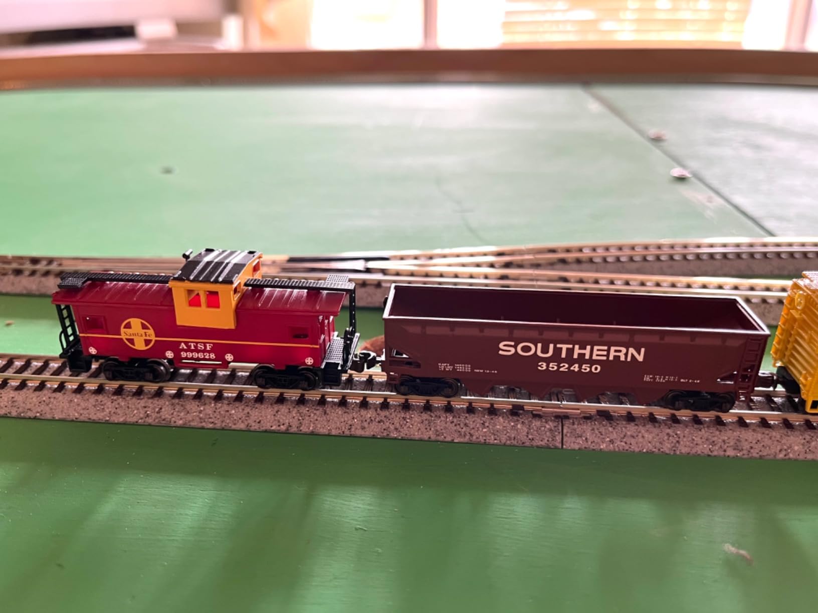 Bachmann Trains - Yard Boss Ready To Run Electric Train Set - N Scale customer photo 1