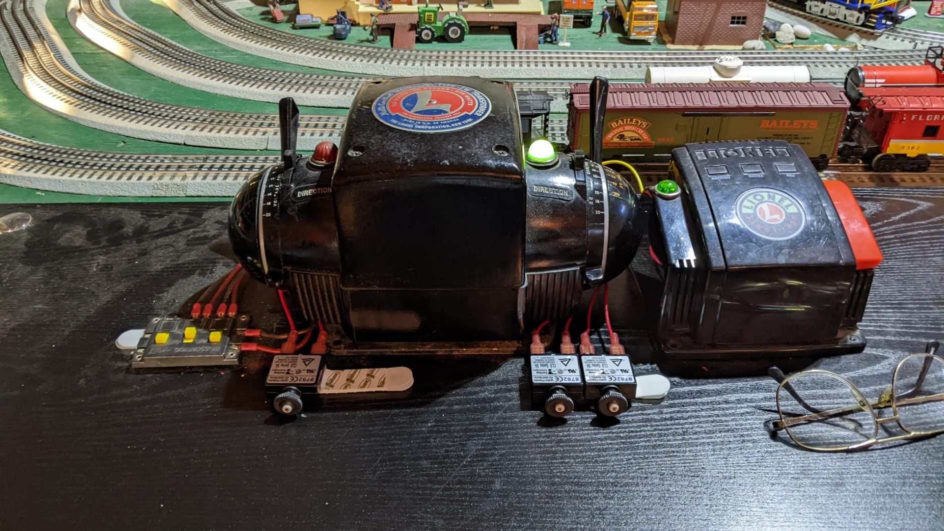 Blue Sea Systems 7052 Push Button Reset Only Quick Connect Circuit Breaker - 5 Amp customer photo 1