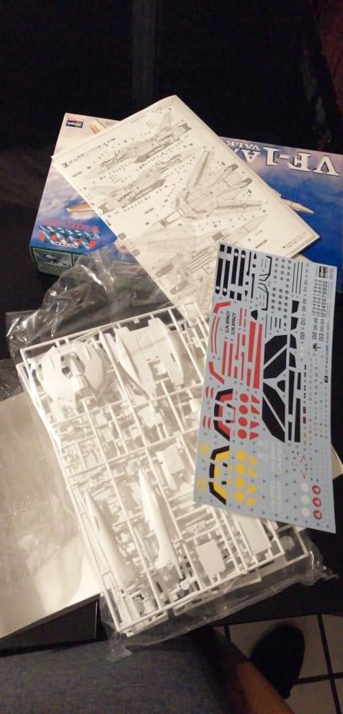 Hasegawa 1/72 Macross VF-1A / J / S Valkyrie customer photo 2
