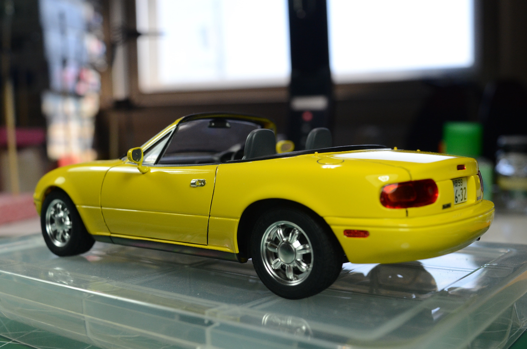 Tamiya 24085 1/24 Mazda Eunos Roadster customer photo 2