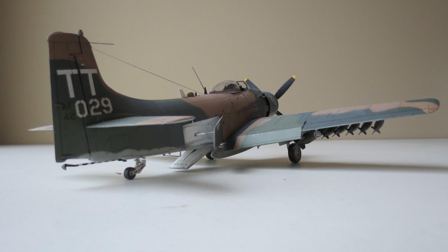 Tamiya 61073 1/48 Douglas A-1J Skyraider USAF Plastic Model Airplane Kit customer photo 2