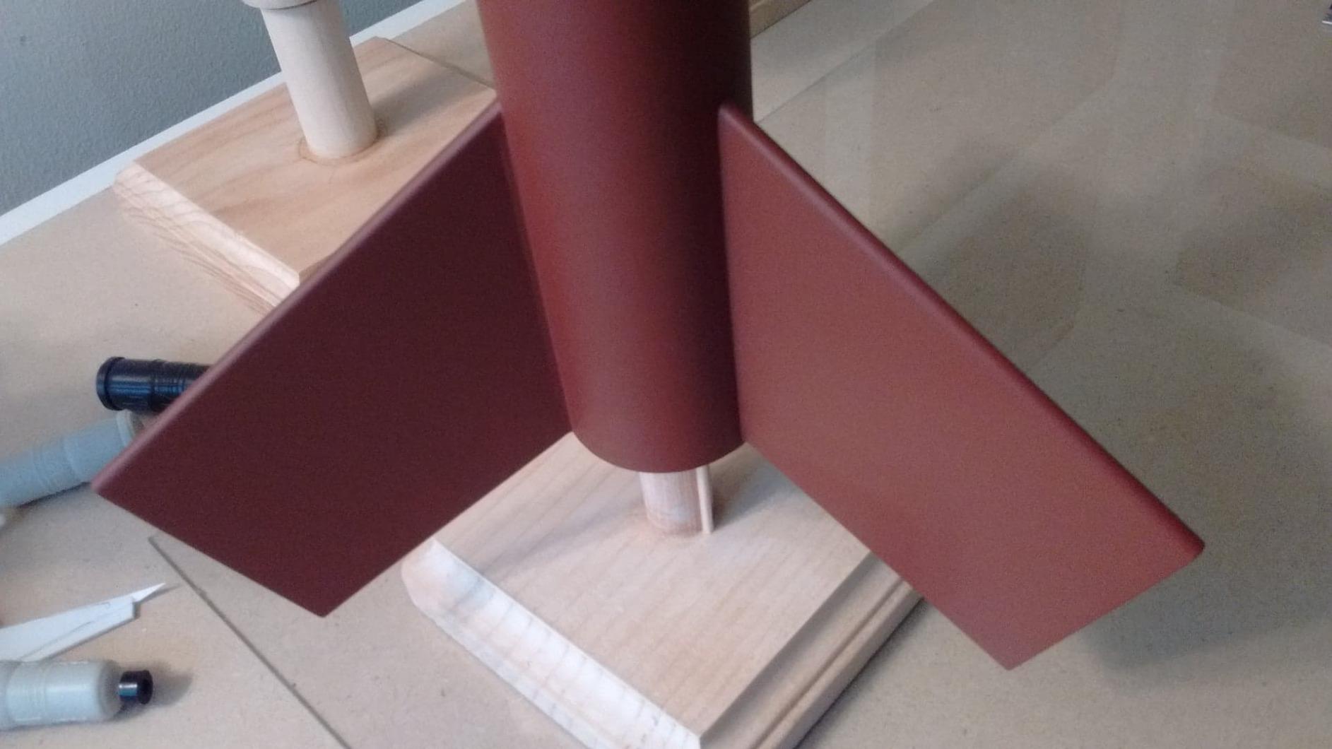 Estes 0651 Der Red Max Rocket-Building Kit customer photo 2