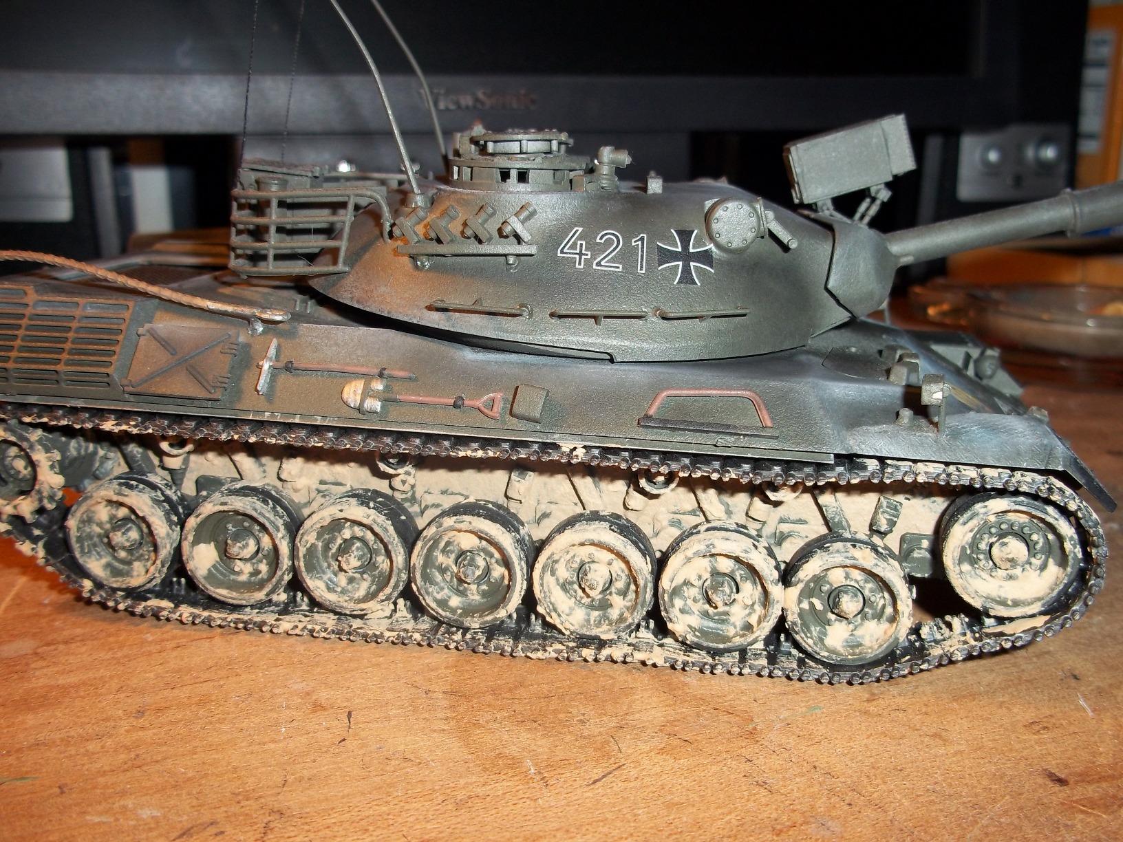 Tamiya 35064 1/35 German Leopard Medium Tank customer photo 2