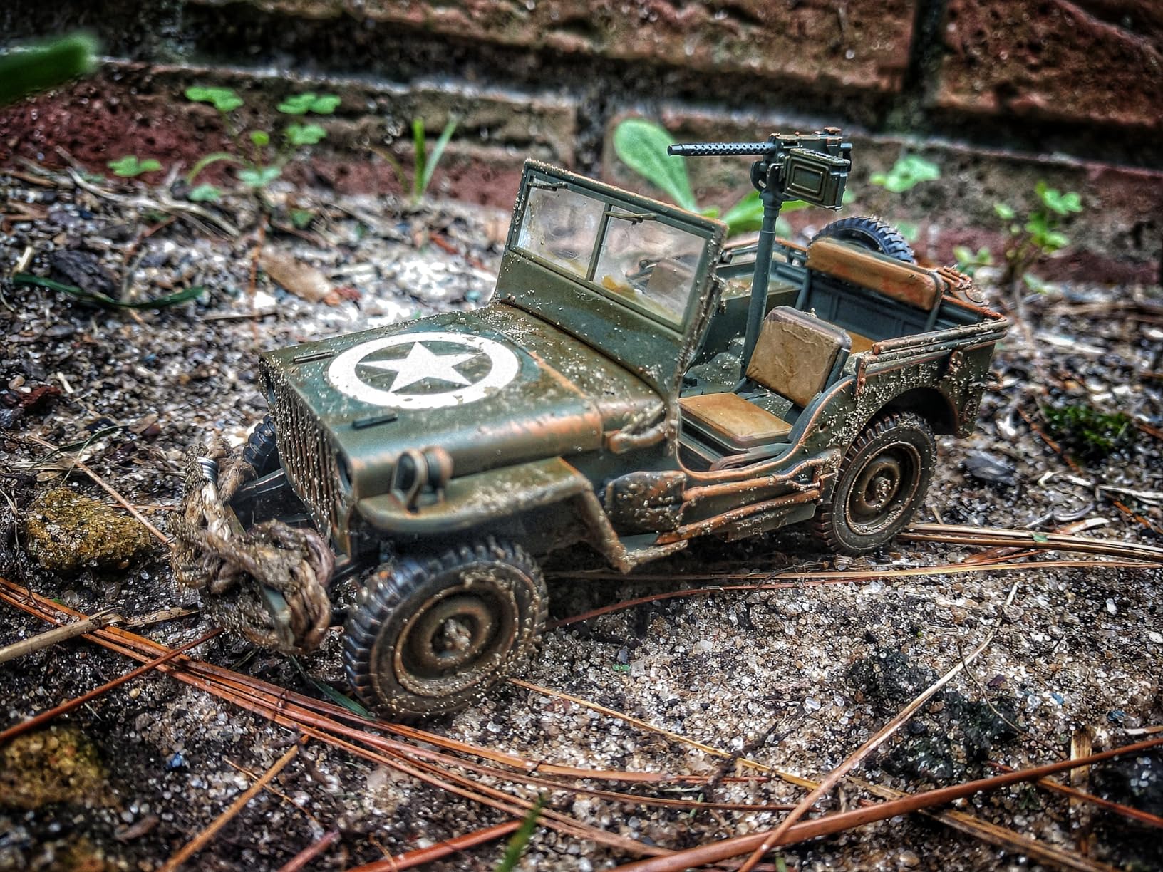 TAMIYA Jeep Willys 1/4 Ton 4X4 Hobby Model Kit for ages 168 months to 1200 Months customer photo 3