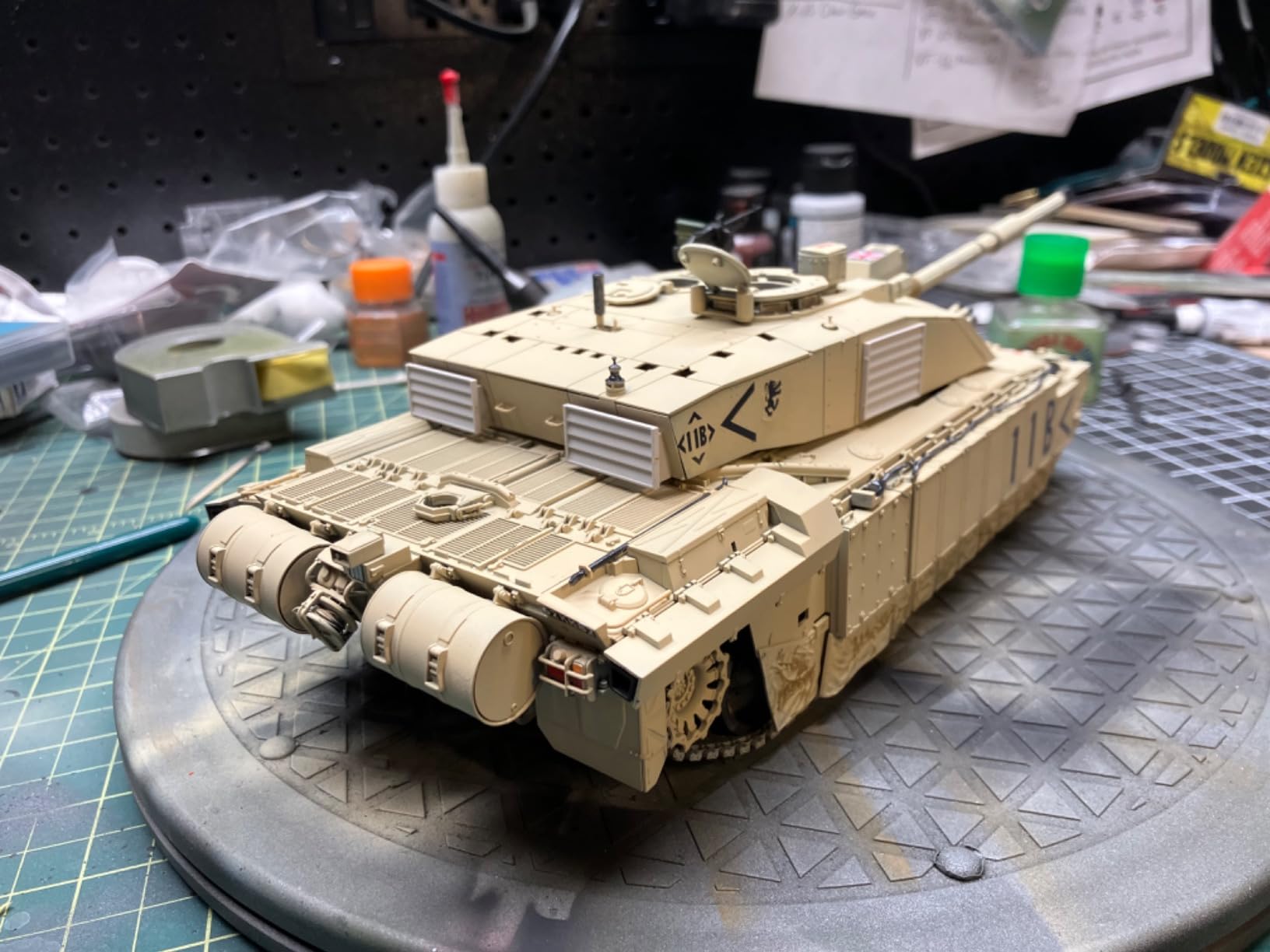 Tamiya 35274 1/35 British Challenger 2 Main Battle Tank customer photo 1