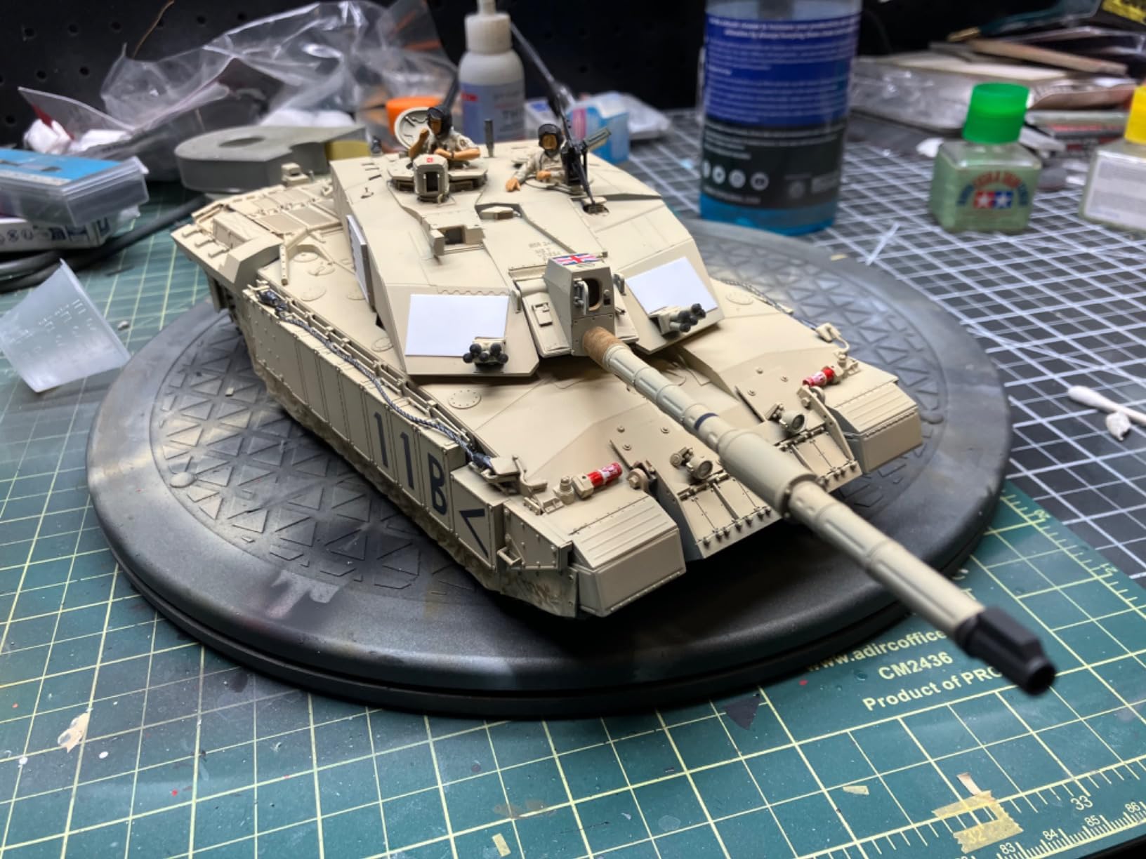 Tamiya 35274 1/35 British Challenger 2 Main Battle Tank customer photo 2