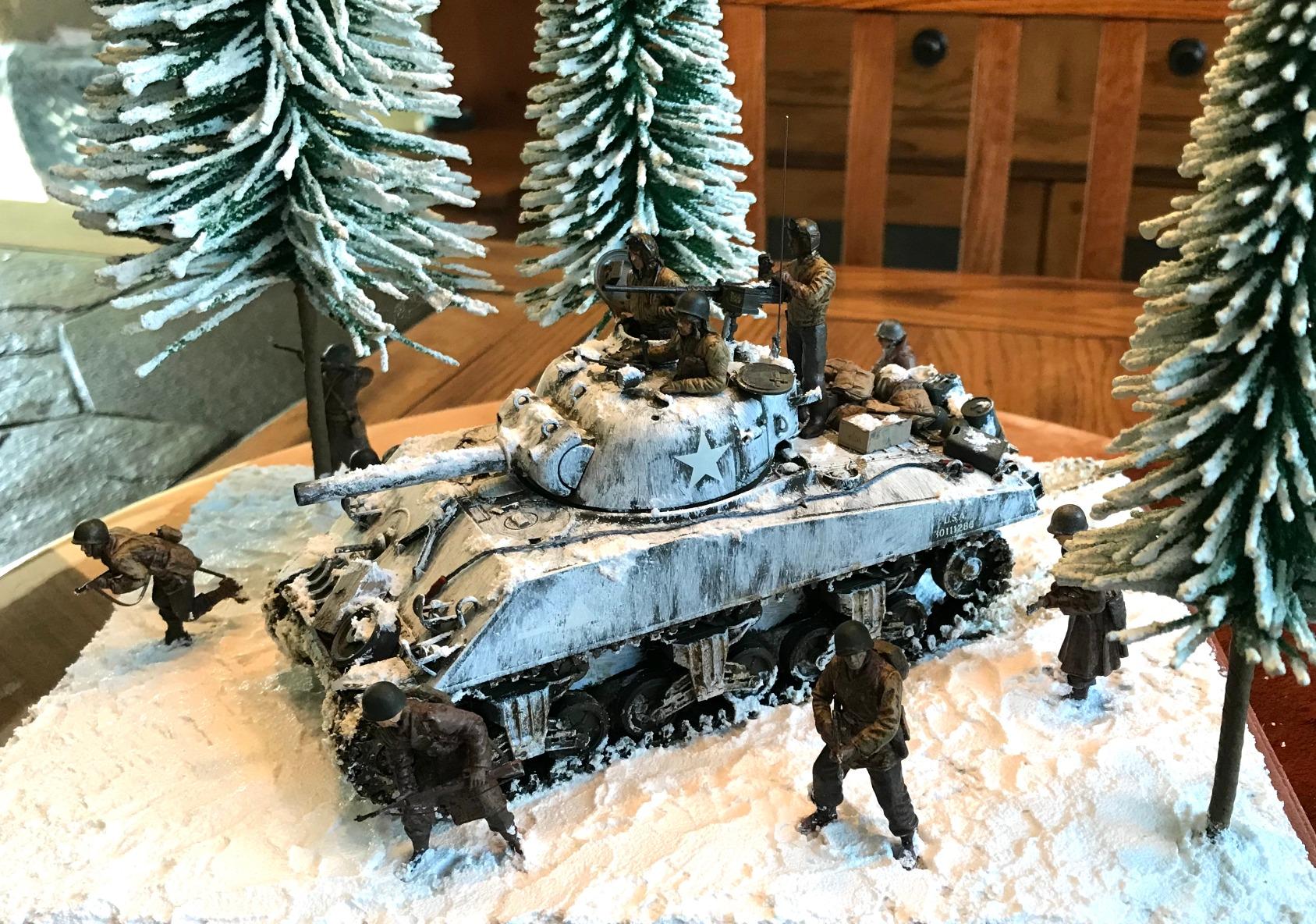 Tamiya M4A3 Sherman 105mm Howitzer 1/35 Scale Model Kit customer photo 1