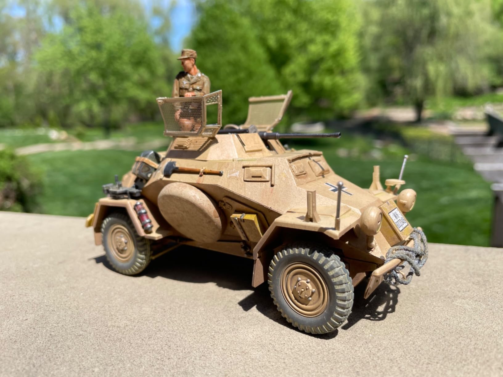 Tamiya 300035286 1:35 WWII Special Automotive 222 Direct-Action Reconnaissance Tank North Africa customer photo 1
