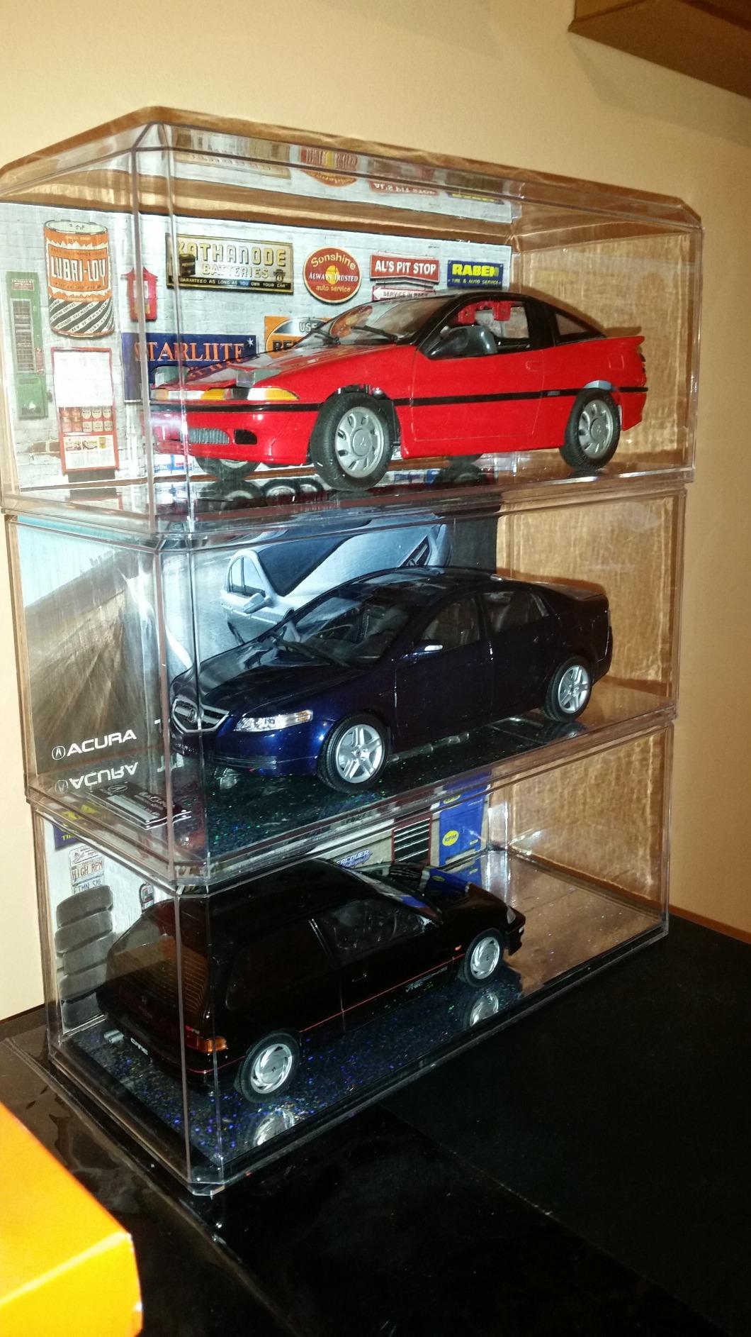 Pioneer Plastics 355C Clear Plastic Display Case for 1:18 Scale Cars, 13