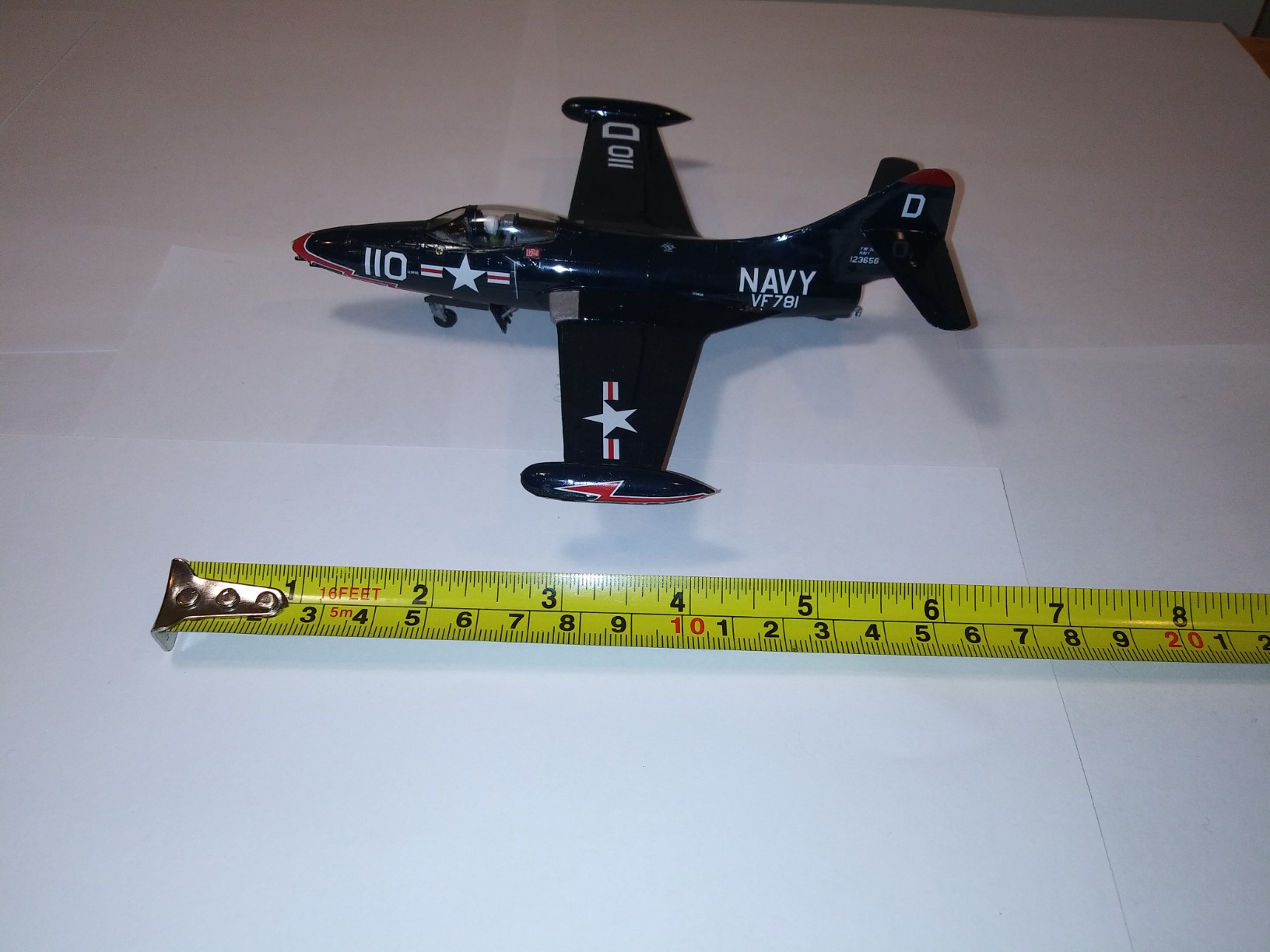 Hasegawa 1:72 Scale F9F-2 Panther Model Kit customer photo 1