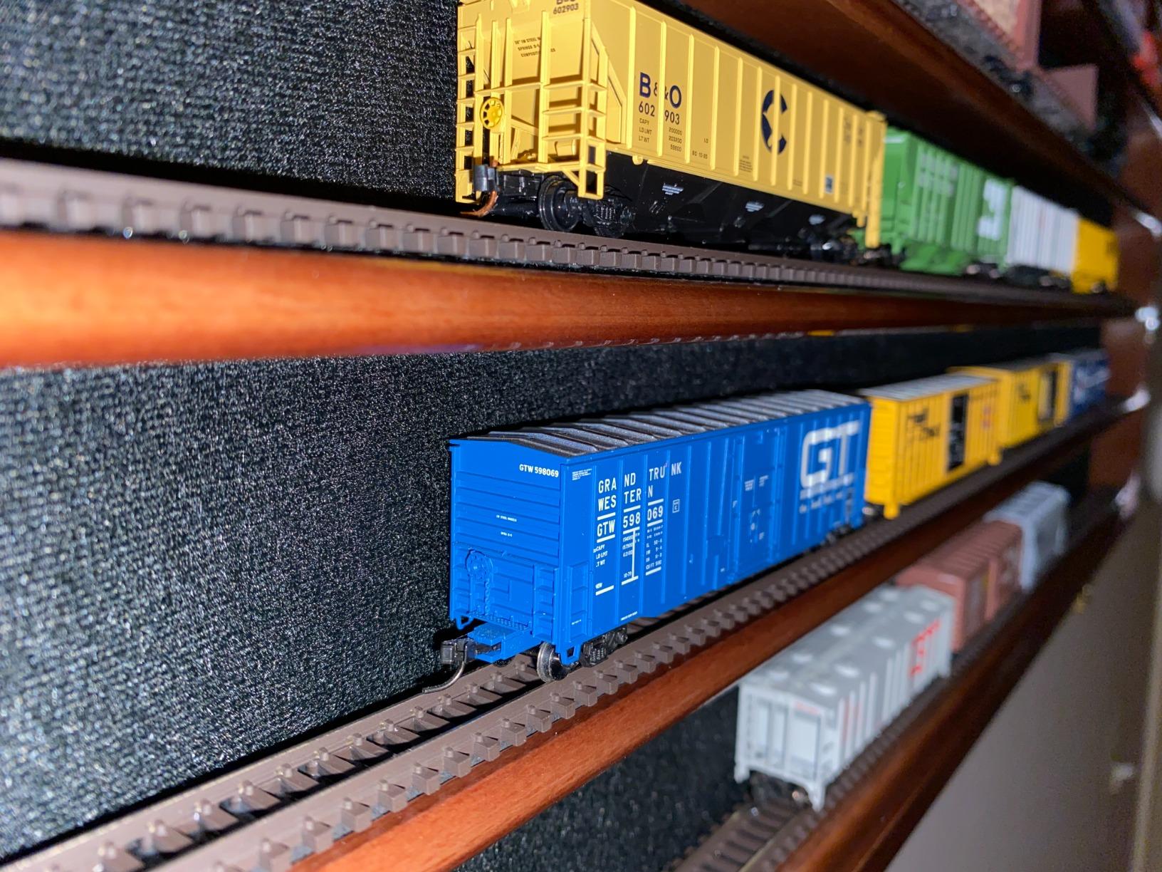 sfDisplay.com,LLC. N Scale Train Model Trains Display Case Cabinet Wall Rack w/ 98% UV Lockable - Cherry customer photo 2