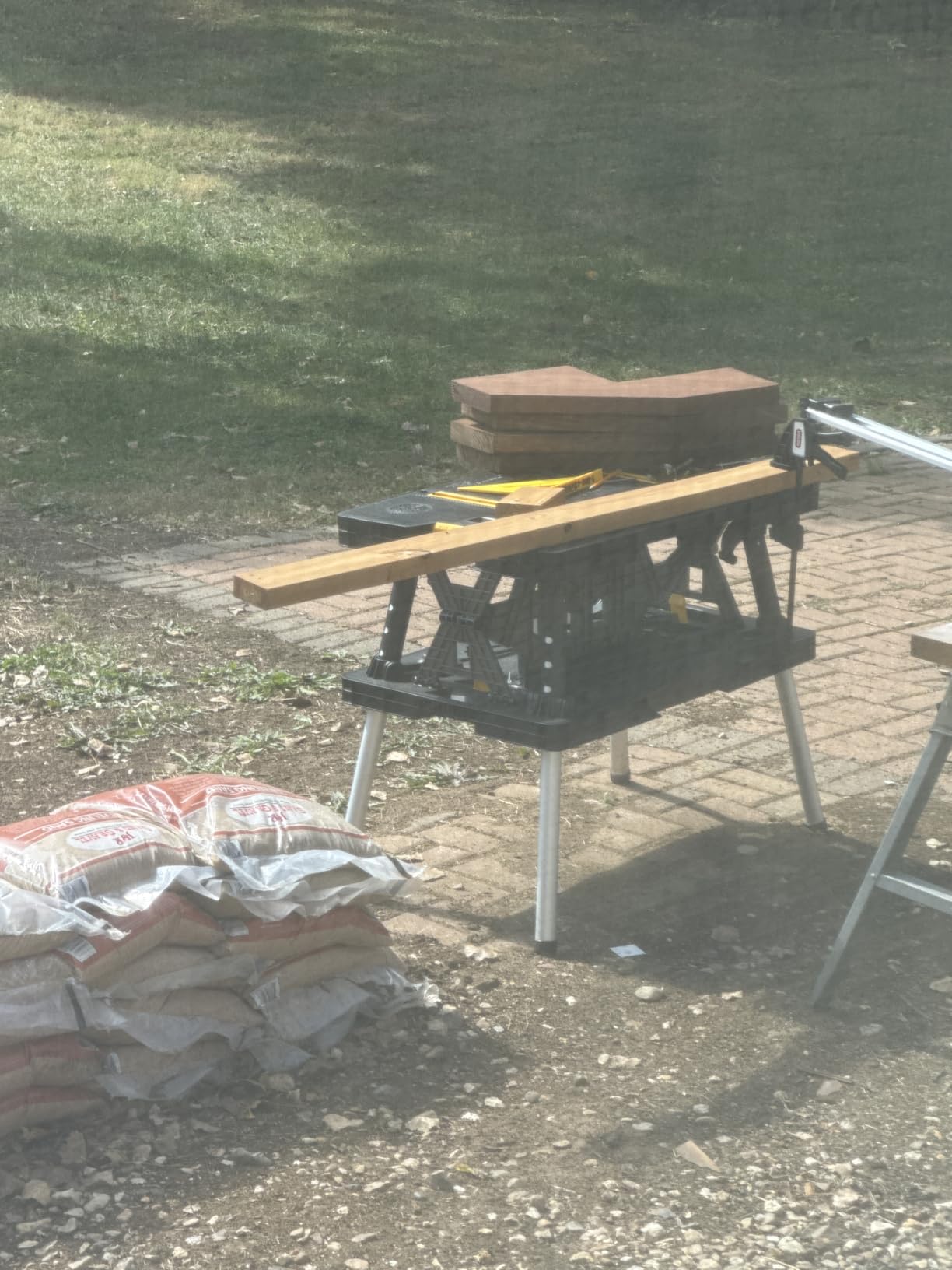 Keter Heavy-Duty Folding Workbench with 1,000 Pound Capacity - Foldable Work Table for Garage, Woodworking, and Outdoor Workshop with 12 Inch Adjustable Clamps customer photo 2