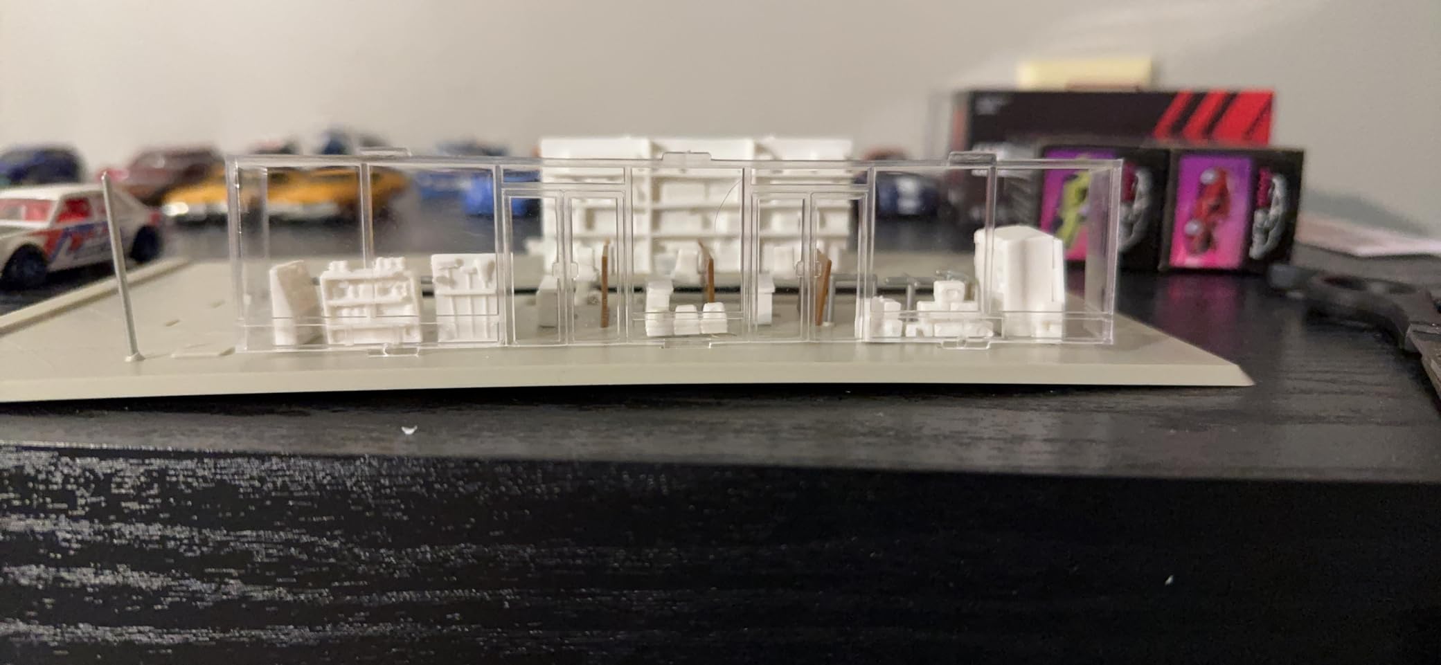 Walthers Life-Like Ace Super Market 433-1330 HO Scale Model Railroad - Structure Kit customer photo 5