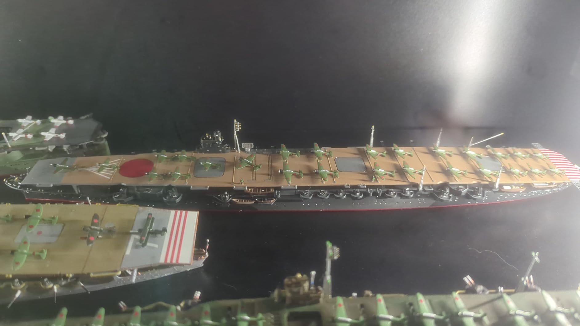 Tamiya 1/700 WWII Japanese Aircraft Carrier Shokaku customer photo 1