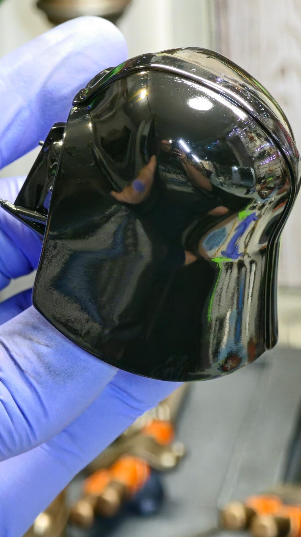 C2 Gloss Black (10ml), Mr Hobby Mr. Color Acrylic Paint customer photo 1