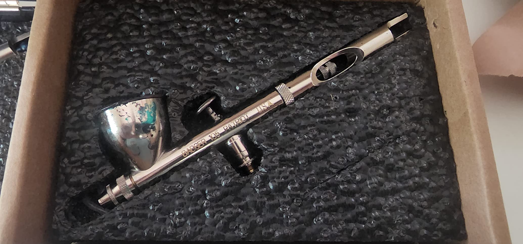 Badger Air-Brush Co. Model 105 Patriot Fine Gravity Airbrush, Stainless Steel customer photo 2