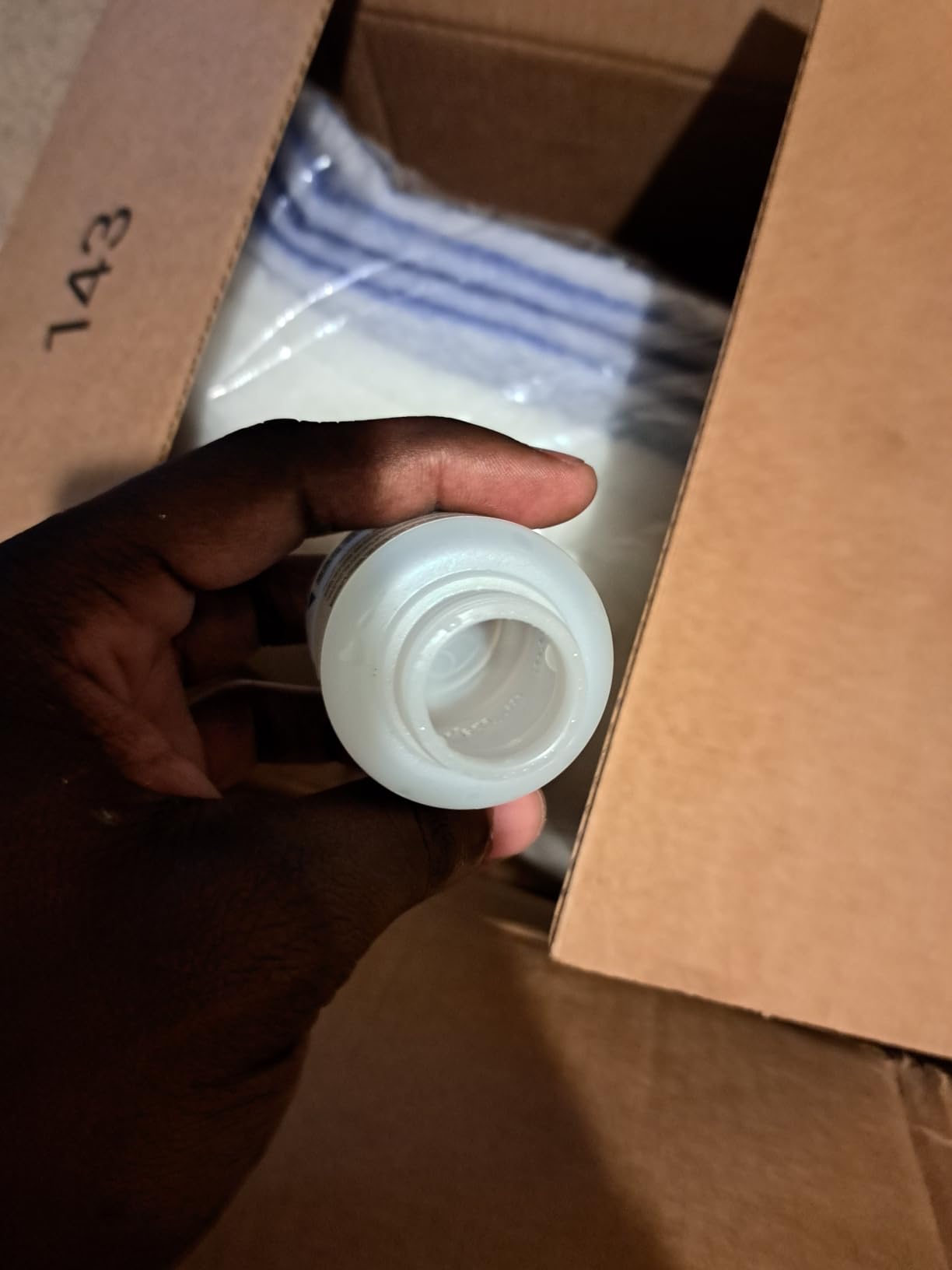 Vallejo - Airbrush Cleaner for Acrylic Paints 200 ml. (6.76 fl.oz.) customer photo 1