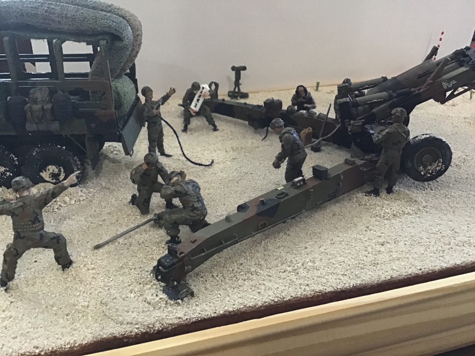 Trumpeter 1/35 M198 Medium Towed Howitzer Late Version Model Kit customer photo 2