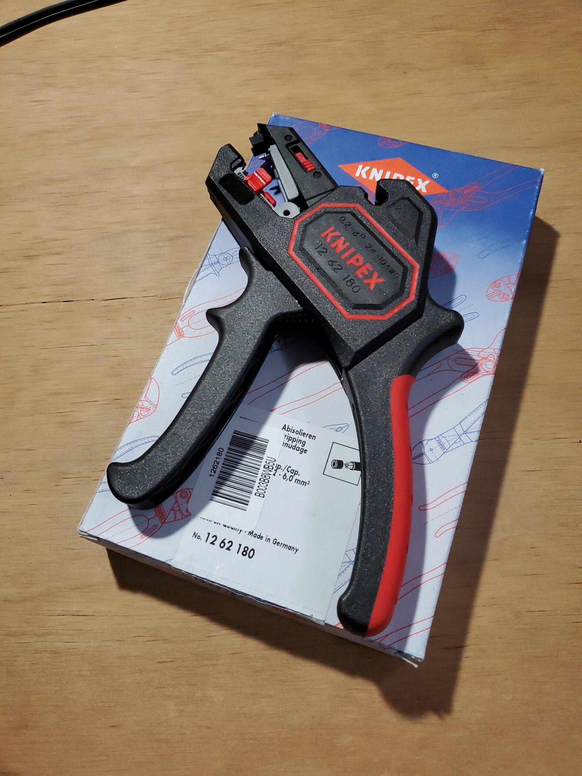 KNIPEX Automatic Wire Stripper 10-24 AWG, 7.25 customer photo 2