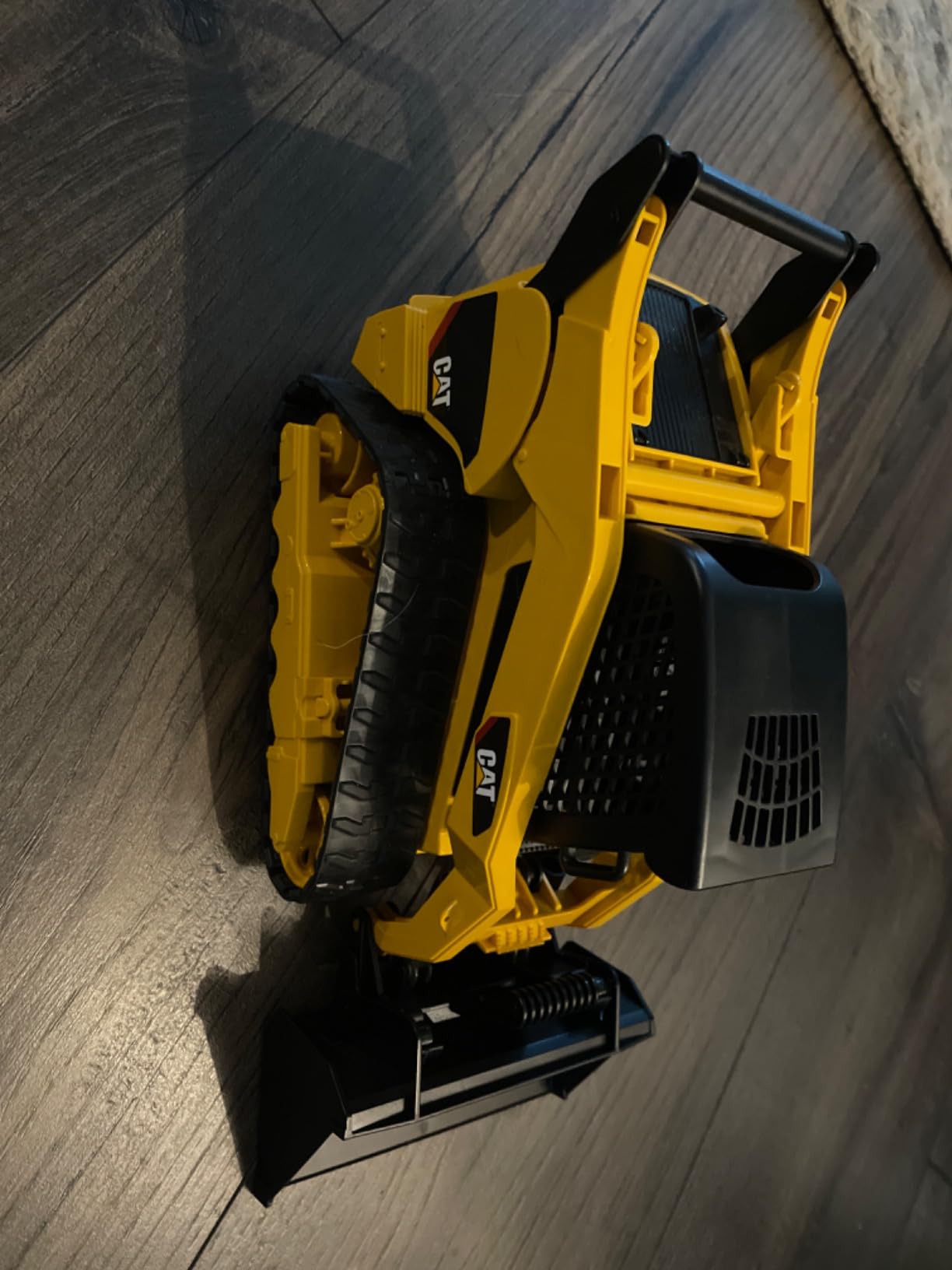 Bruder Toys - Construction Realistic CAT Compact Track Loader with Adjustable and Lockable Loading Arm and Moveable Rubber Chains - Ages 3+ customer photo 1