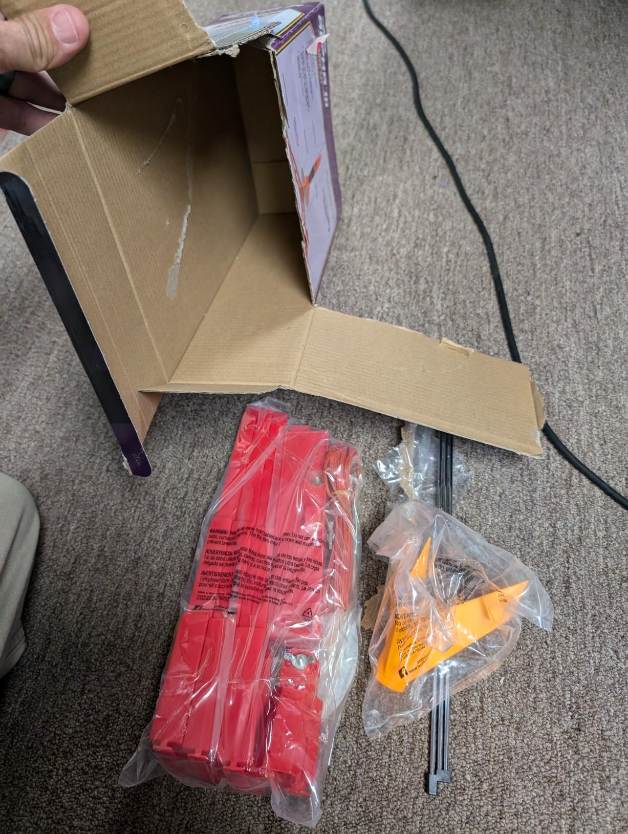 Estes 1427 Alpha III Rocket-Building Kit, Beginner Flying-Rocket Model Kit for Ages 10+, Includes Launch Pad and Controller customer photo 5