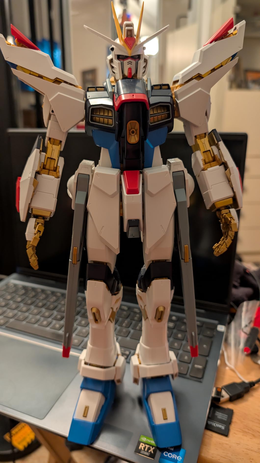 Bandai Hobby - Gundam Seed Destiny - Strike Freedom Gundam PG Model Kit customer photo 2