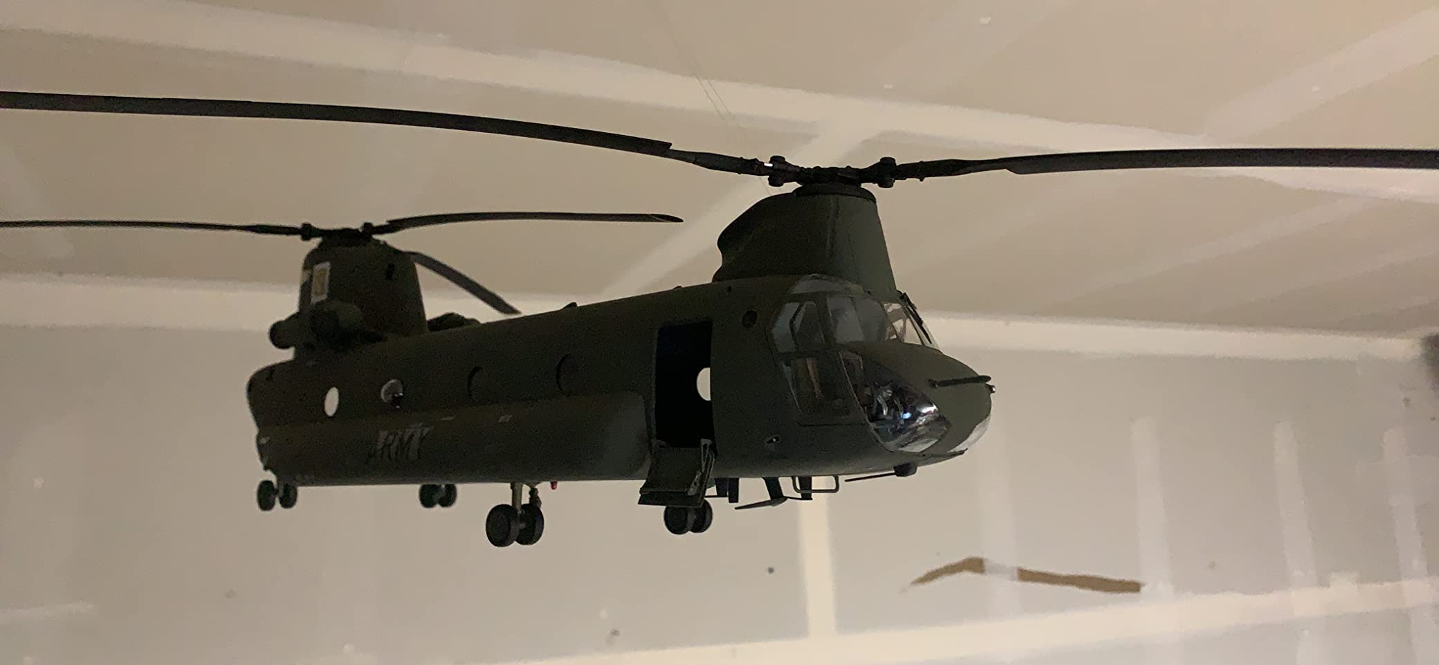 Trumpeter 1/35 Scale CH47A Chinook Helicopter customer photo 4