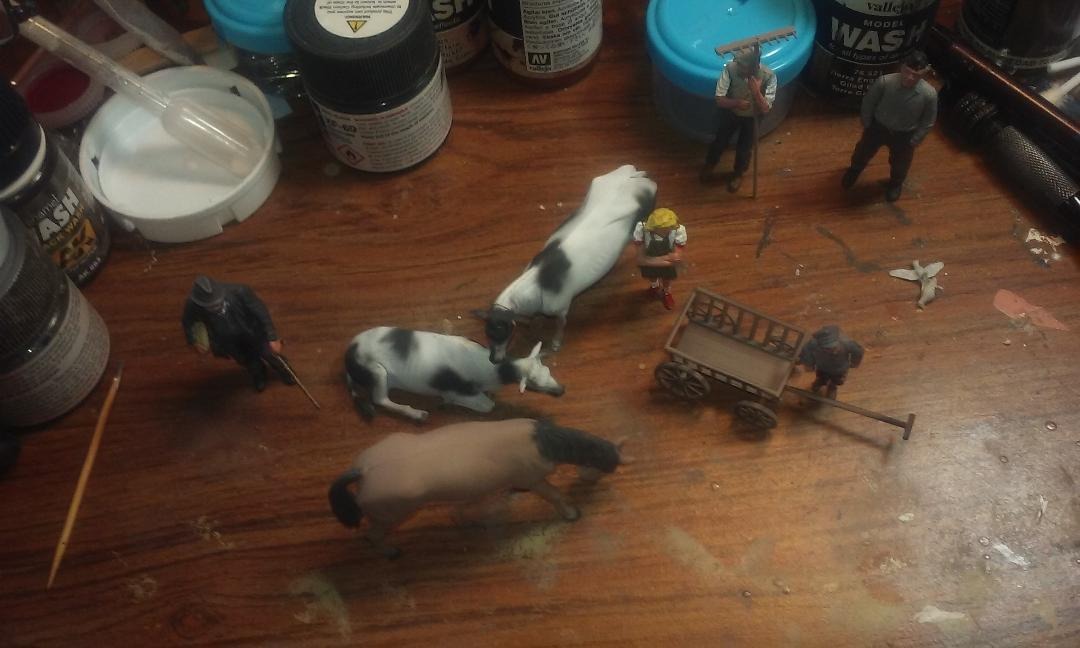 Master Box Models 1/35 Civilians, Western Region WWII Era - 4 Civilian Figures Set With Hand Telega customer photo 4