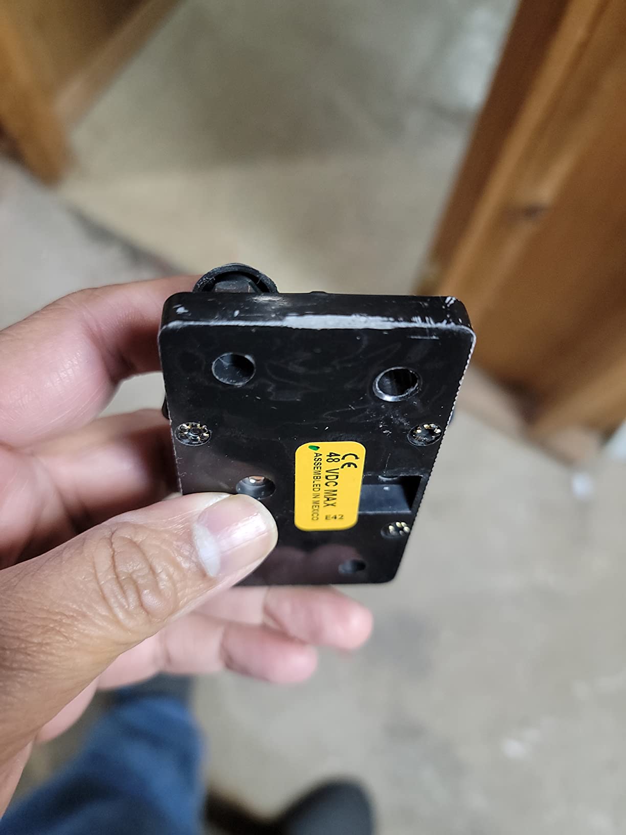 Blue Sea Systems 7184 285-Series Thermal Circuit Breaker, Surface Mount, 48V DC, 60A customer photo 3