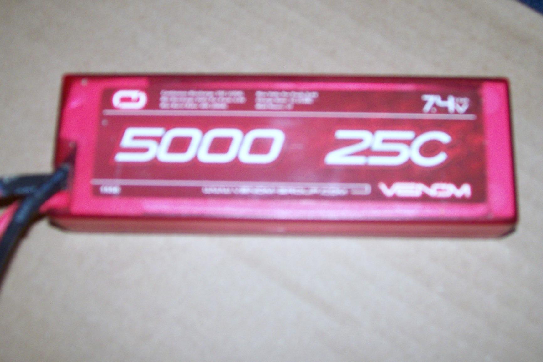 Venom Heavy-Duty 2S LiPo Battery | 25C 2S 5000mAh 7.4V LiPo Battery | High-Performance Hard Case 2S LiPo RC Battery with Universal Plug and Adapter for, Deans, EC3 customer photo 1