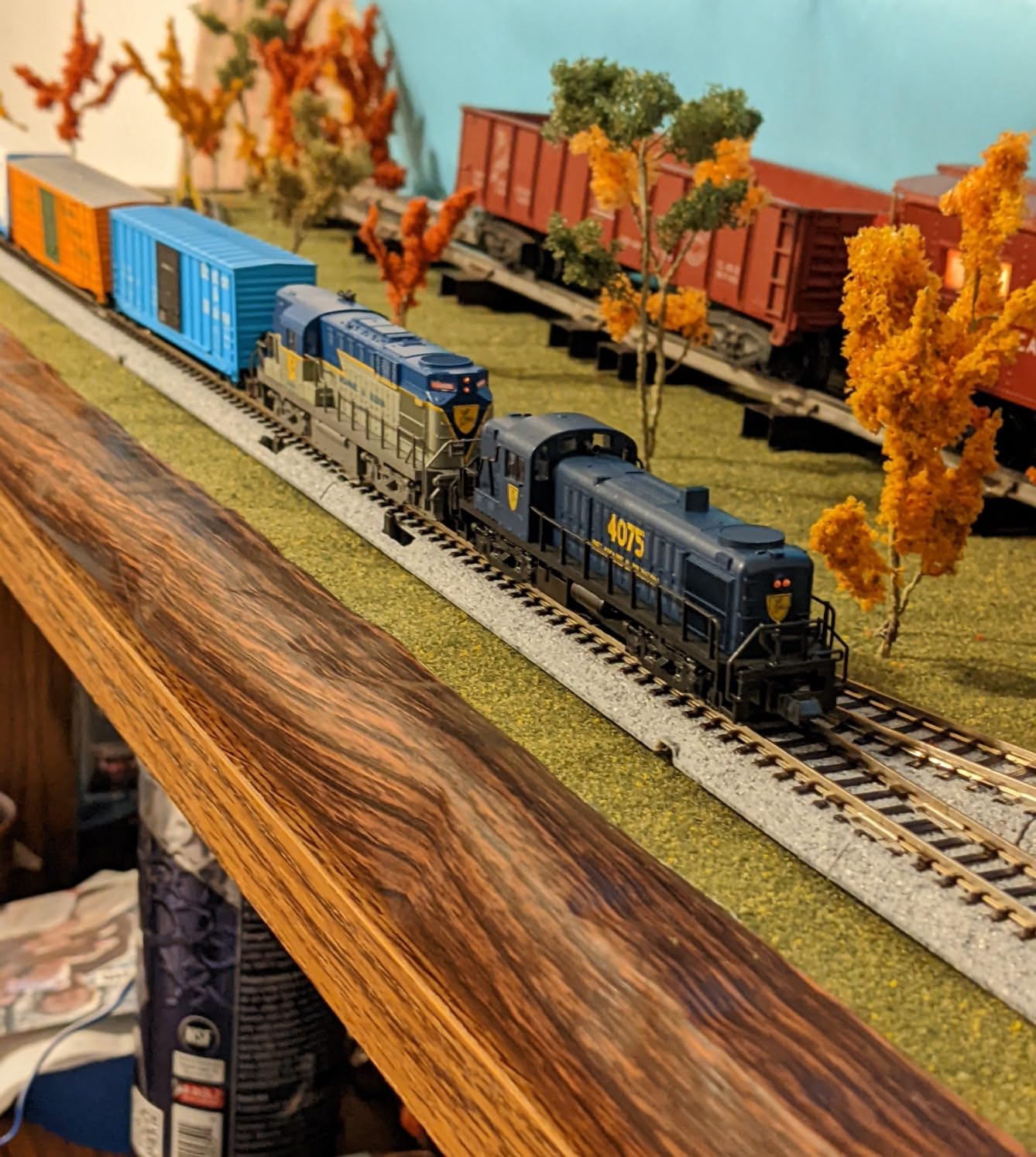 JTT Scenery Products Foliage Branches, Fall Mixed customer photo 1