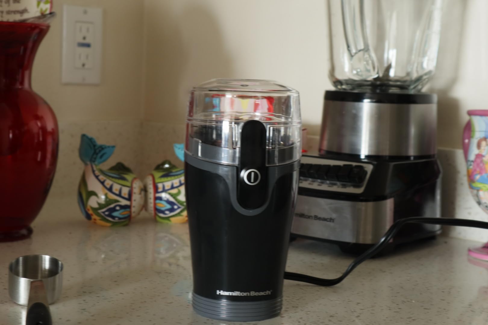 Hamilton Beach Fresh Grind Electric Coffee Grinder for Beans, Spices and More, Stainless Steel Blades, Removable Chamber, Makes up to 12 Cups, Black customer photo 1