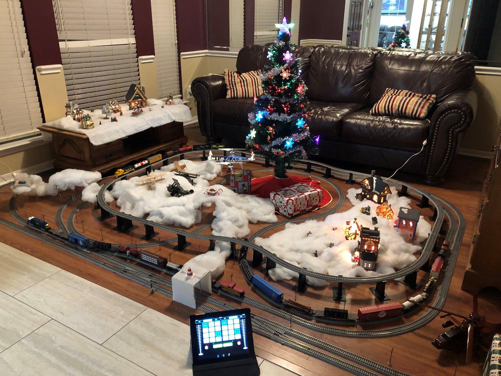 Digitrax LNWI LocoNet WiFi Interface, black, 0.5 Liters customer photo 1