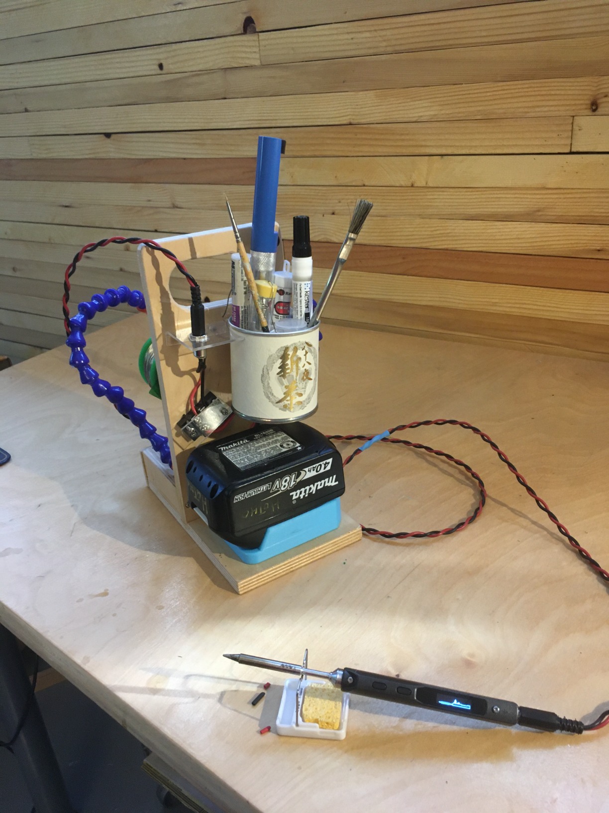 Kester 83-1000-0186 Mildly Activated Rosin Liquid Flux Pen for Lead-Bearing and Lead Free Alloy, 0.33 fl. oz. customer photo 2